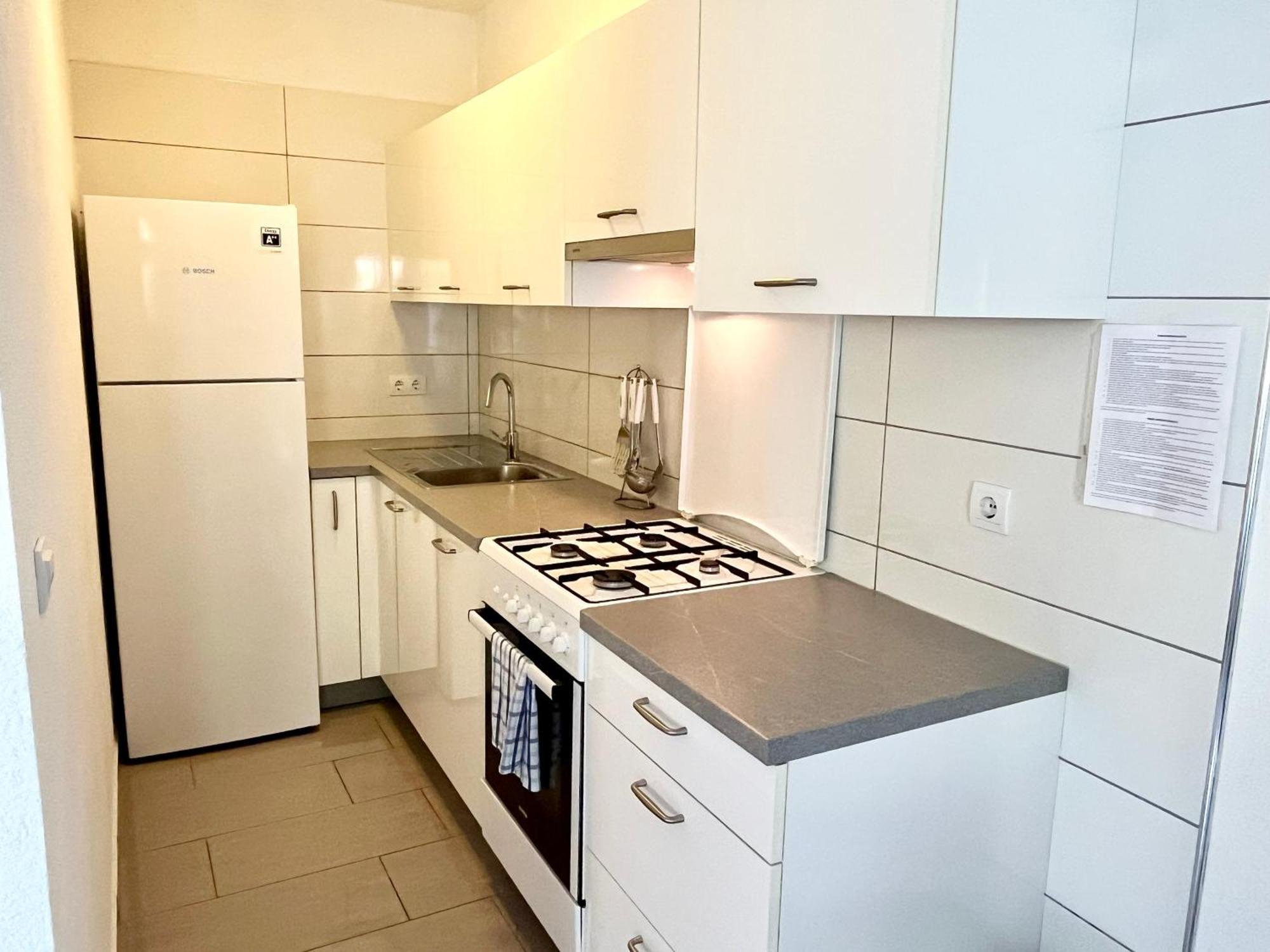 Paradise Apartments - Robinson Getaway Gdinj 外观 照片