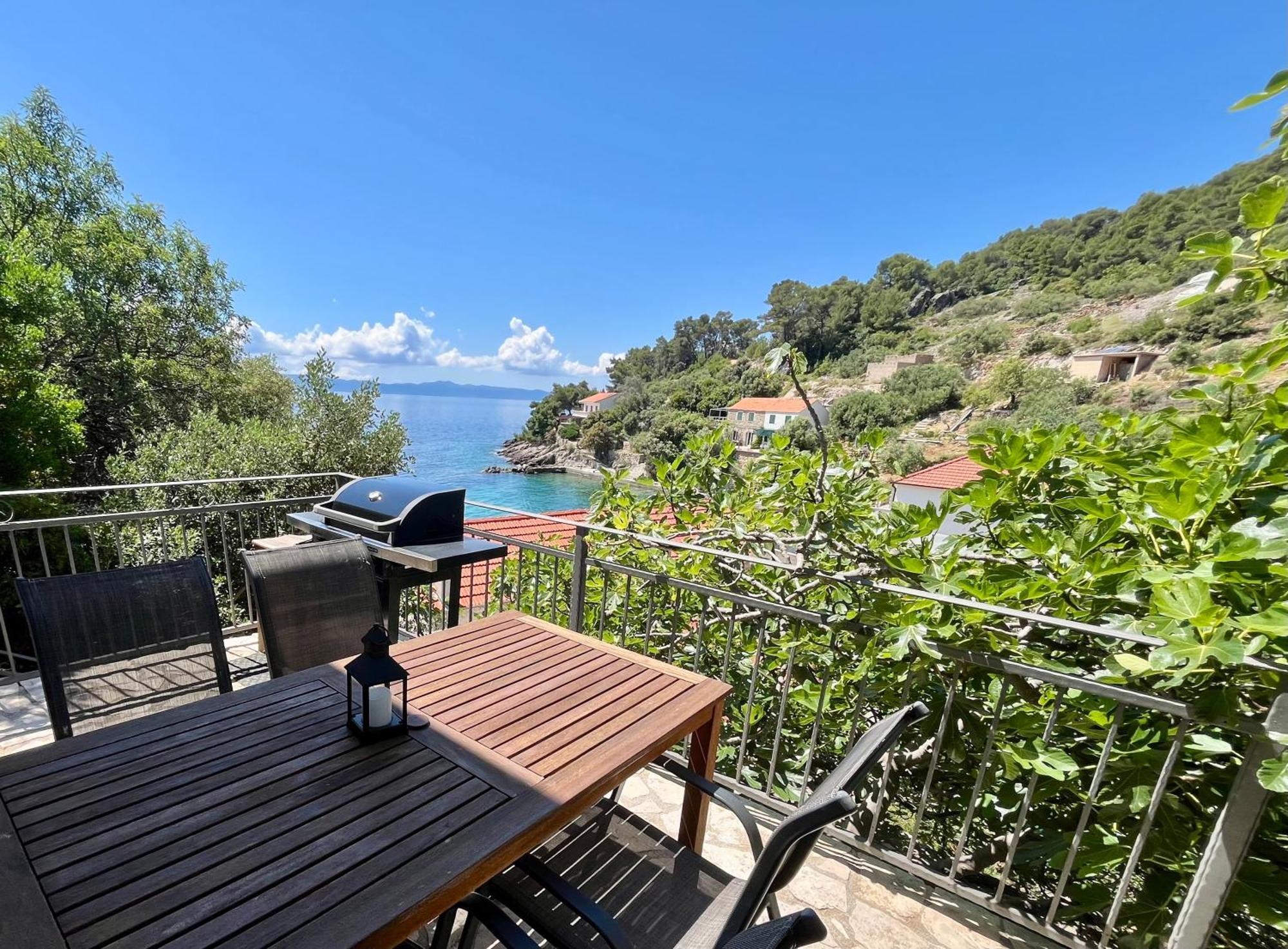 Paradise Apartments - Robinson Getaway Gdinj 外观 照片