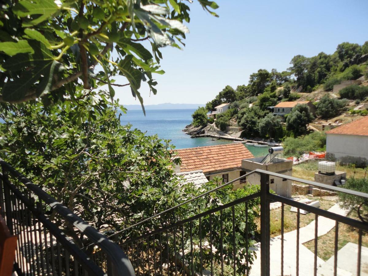 Paradise Apartments - Robinson Getaway Gdinj 外观 照片